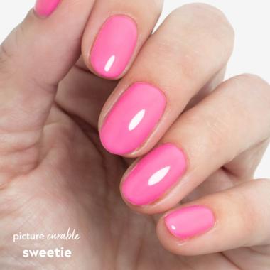 Sweetie Curable Lacquer Light Complexion